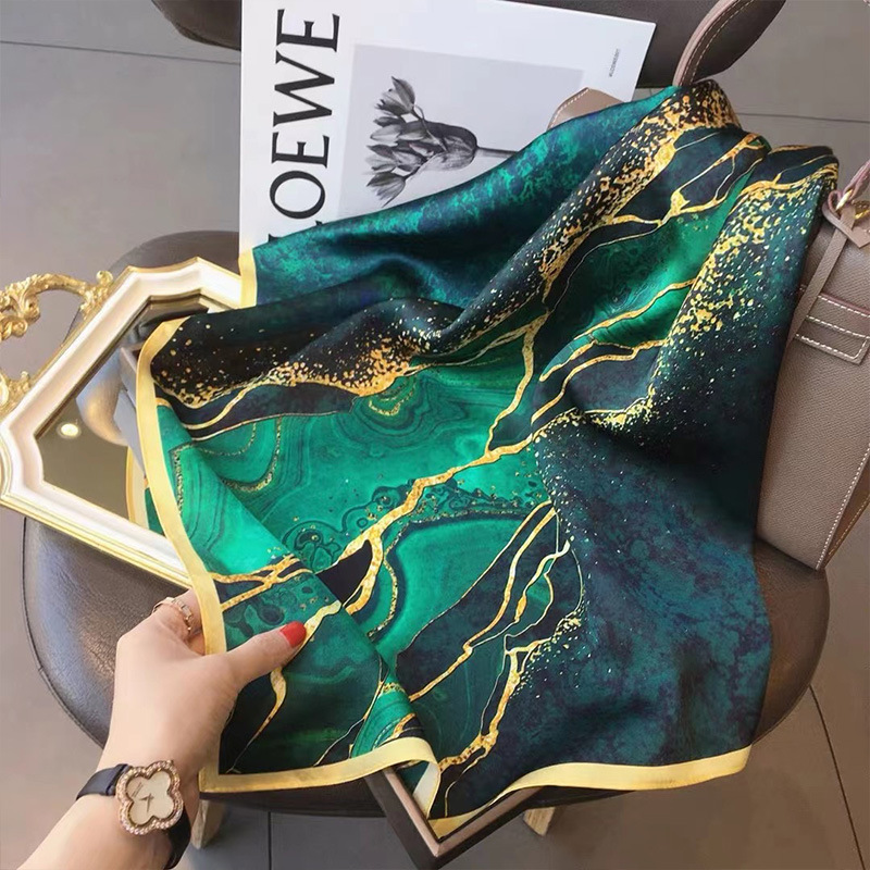 Scarf Silk Square - 70x70 cm Kadın Eşarp Ipek Duygu