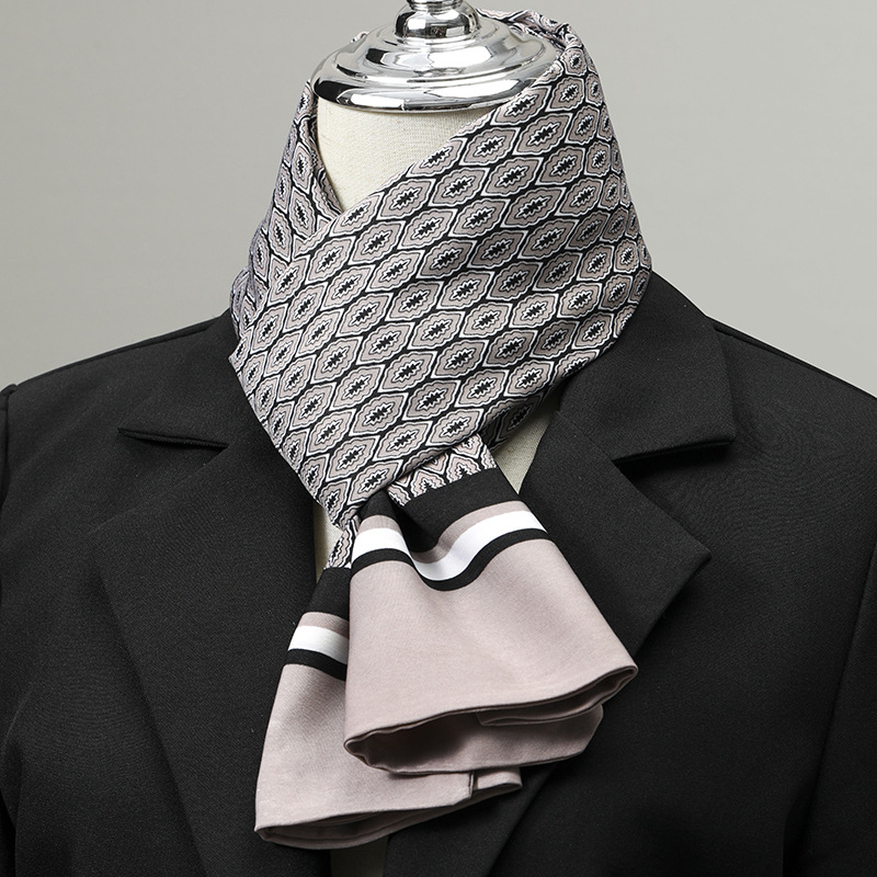 Erkek Eşarp İmitasyon İpek Boy - Scarf Silk Square incelemesi ve fiyatı